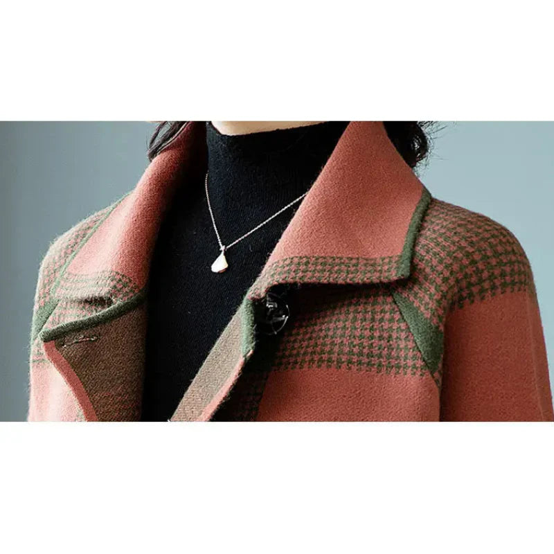 Loren - Plaid Coat
