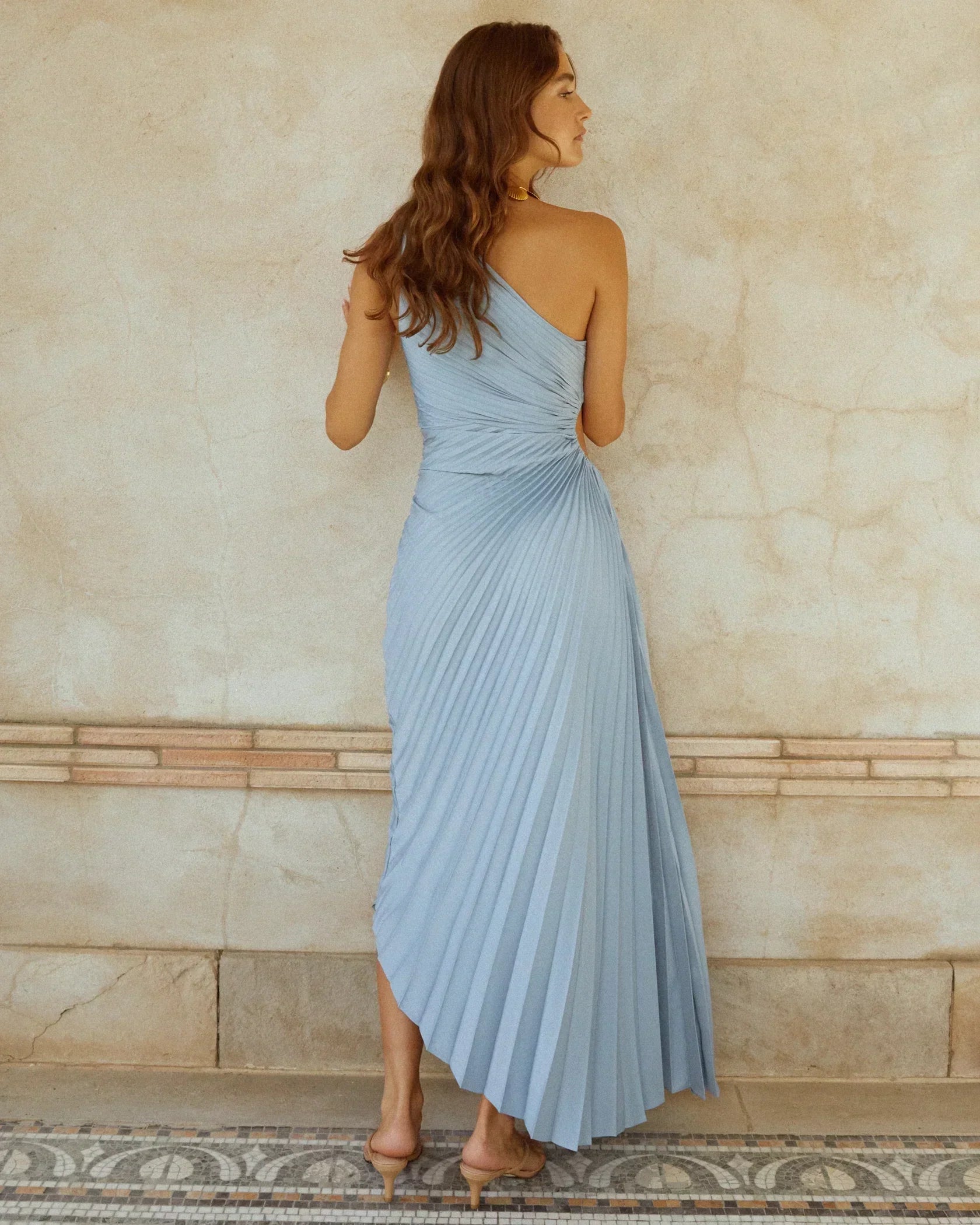 Sylviana – Twist-Pleated Midi Dress