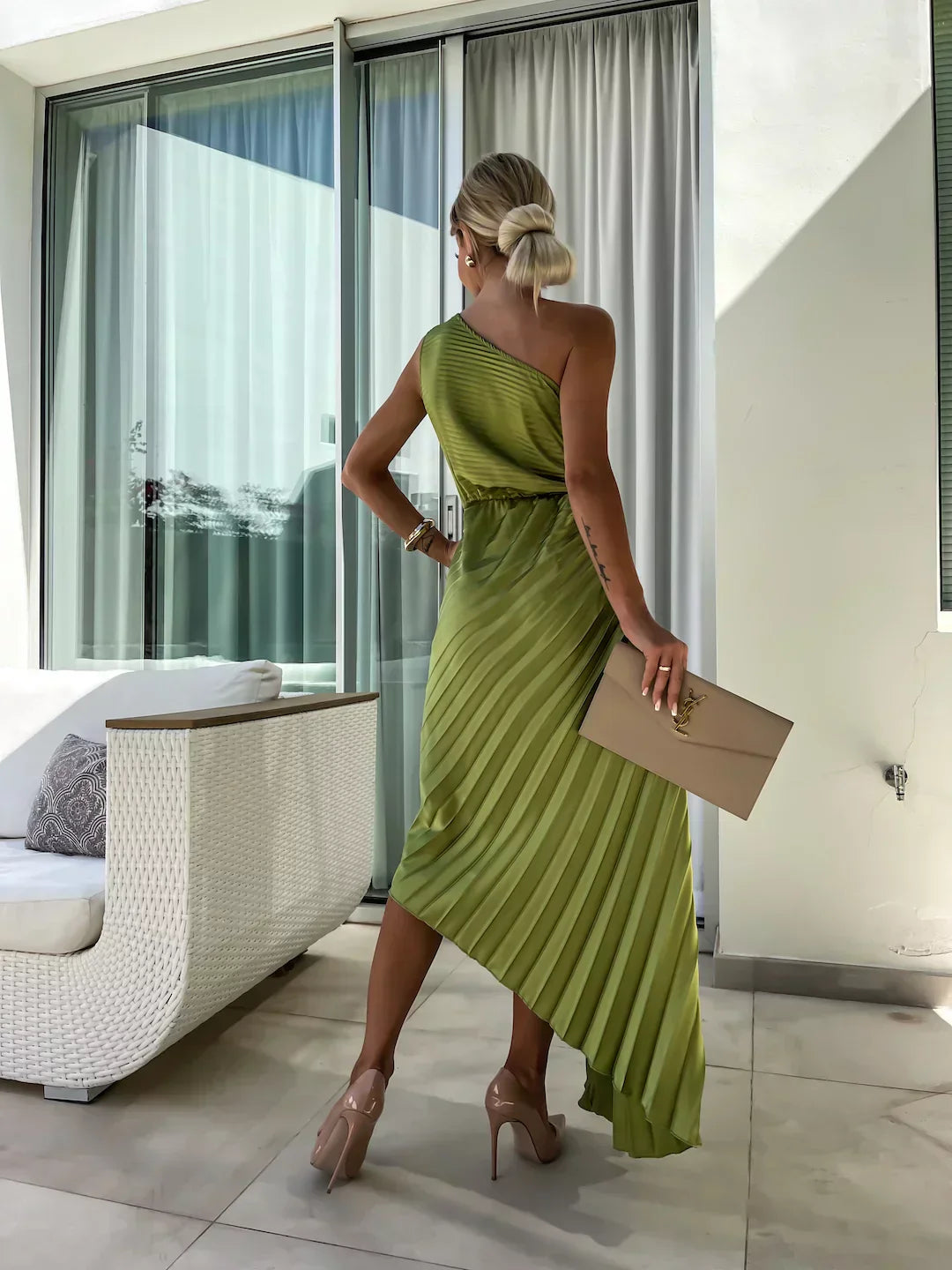 Isla | Stunning One-Shoulder Floral Dress