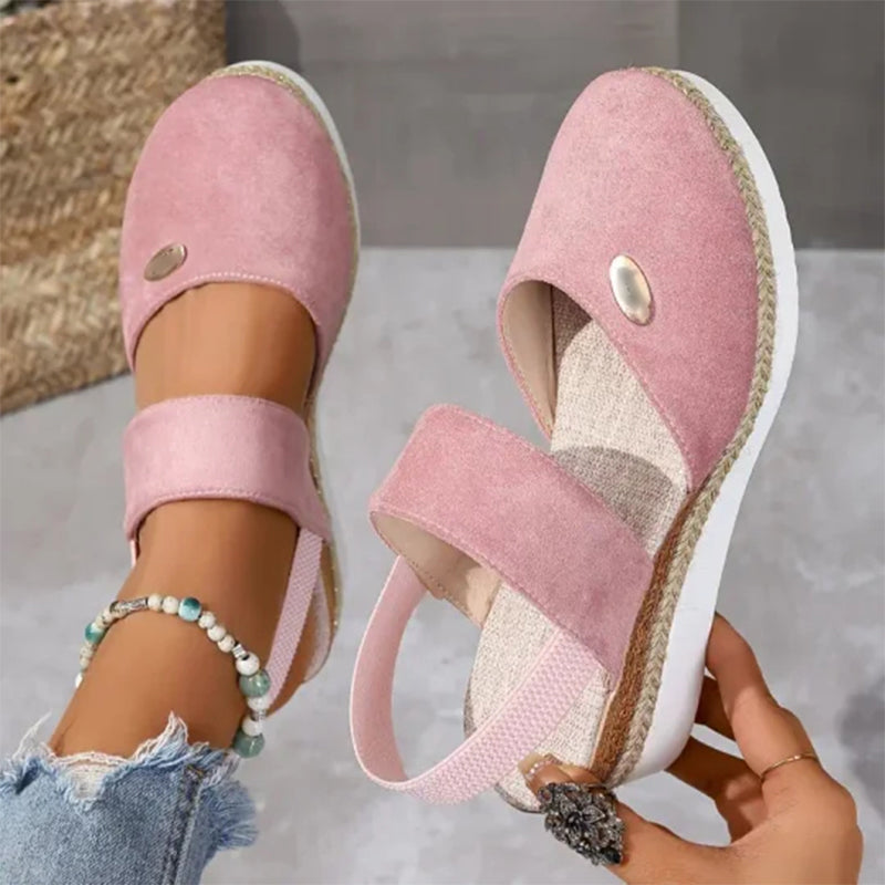 Delilah - strapped sandal with low wedge heel