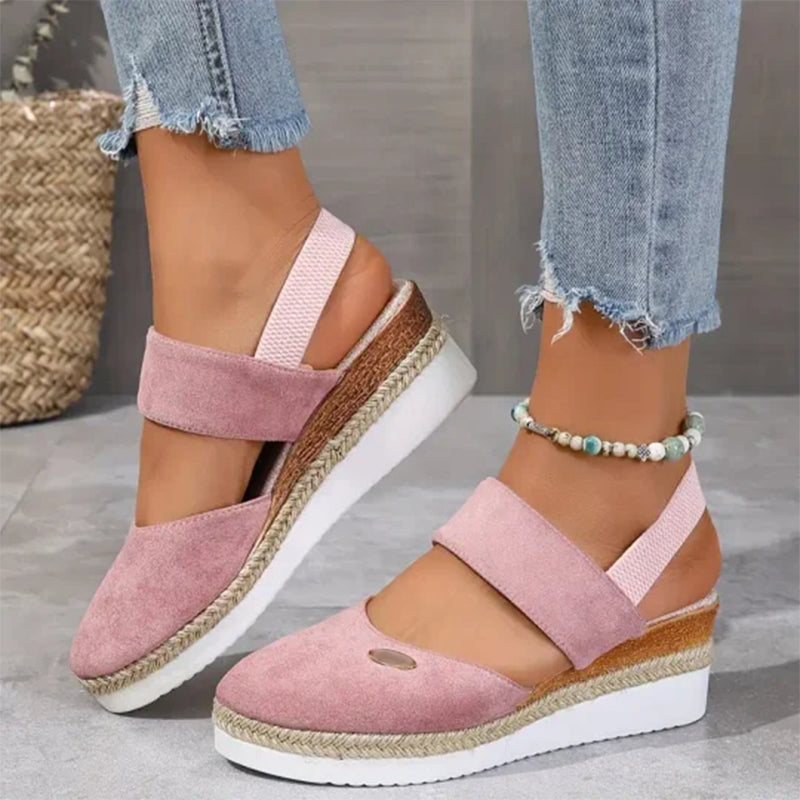 Delilah - strapped sandal with low wedge heel