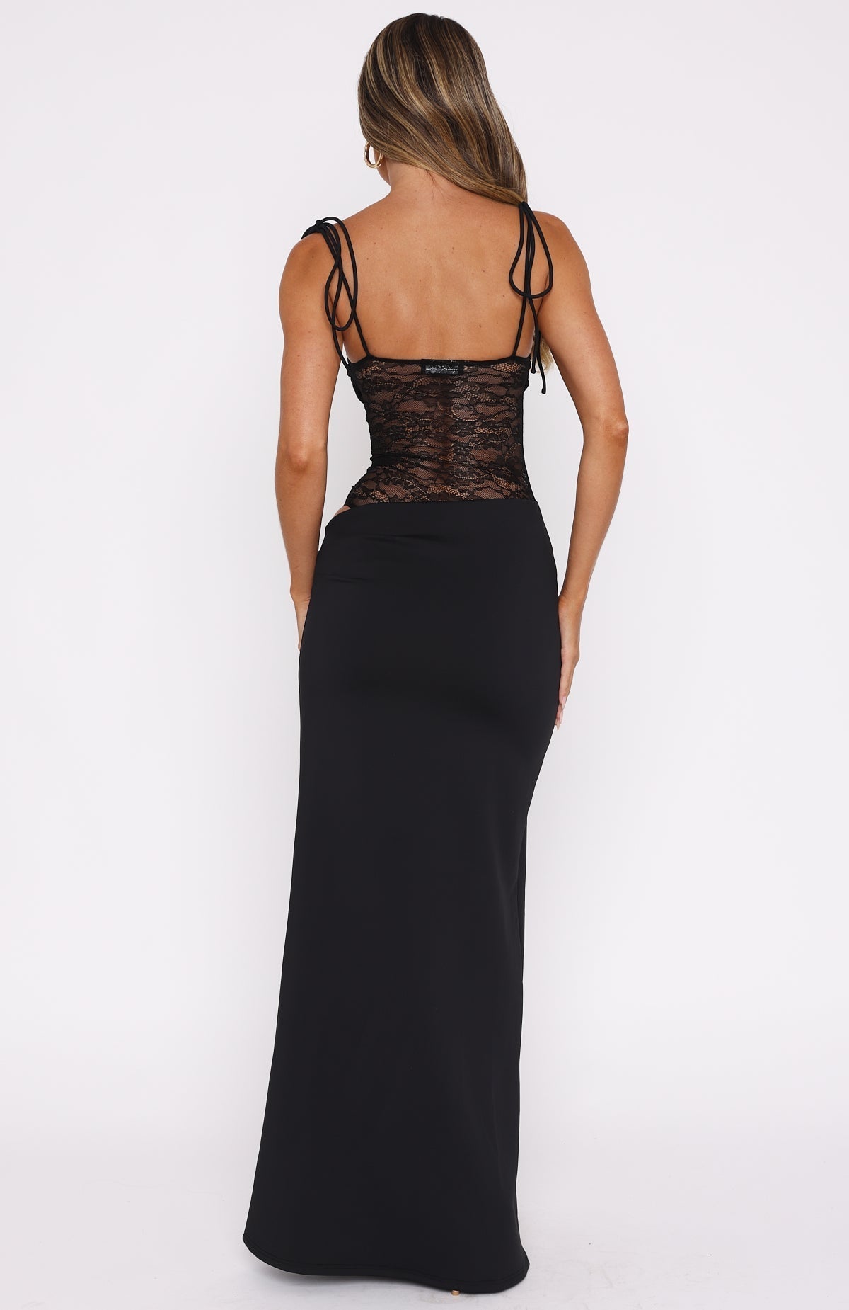 Ymilia – Lace Corset Tie-Strap Gown