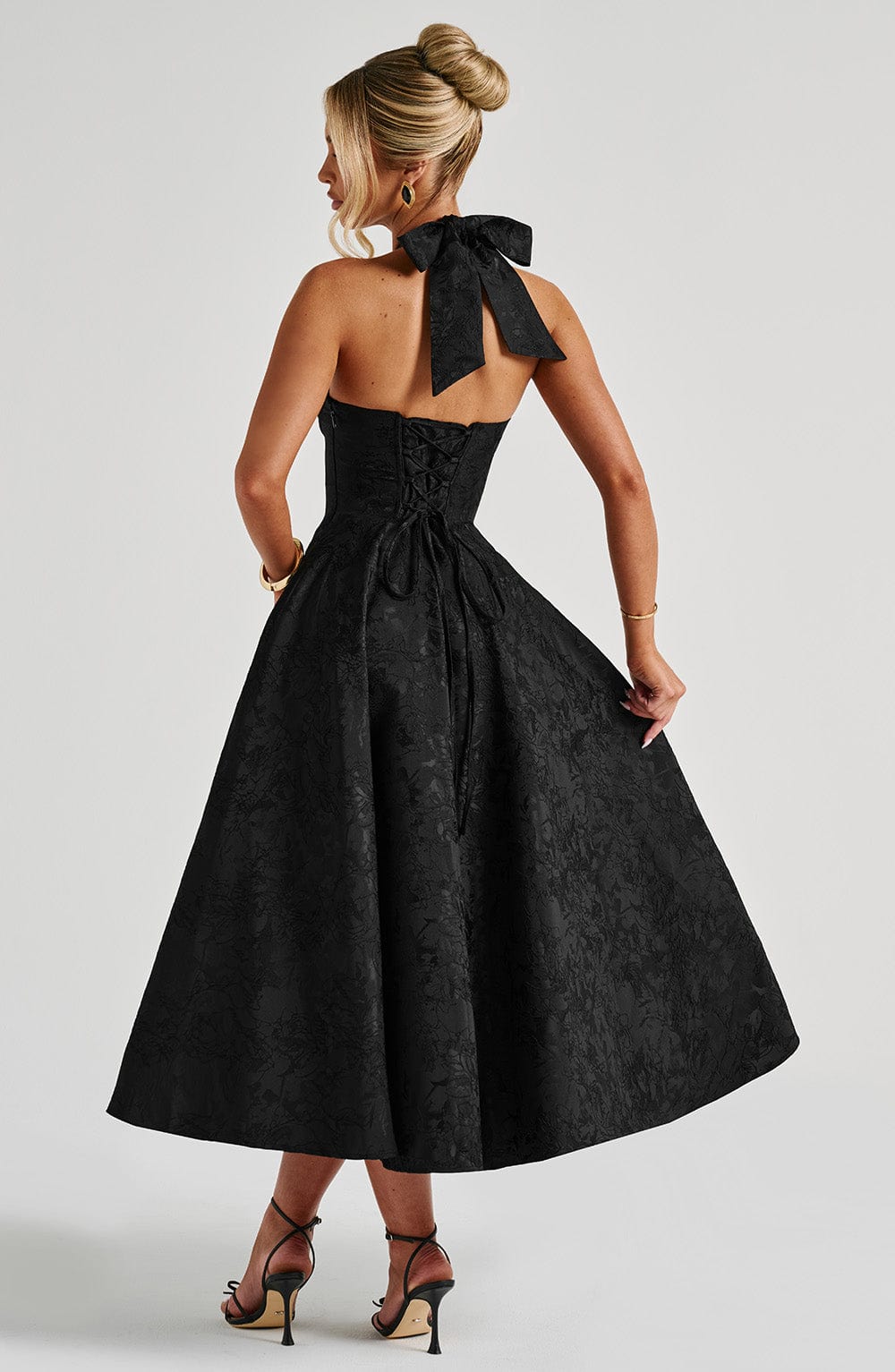 Gisella – Vintage Bow Halter Dress