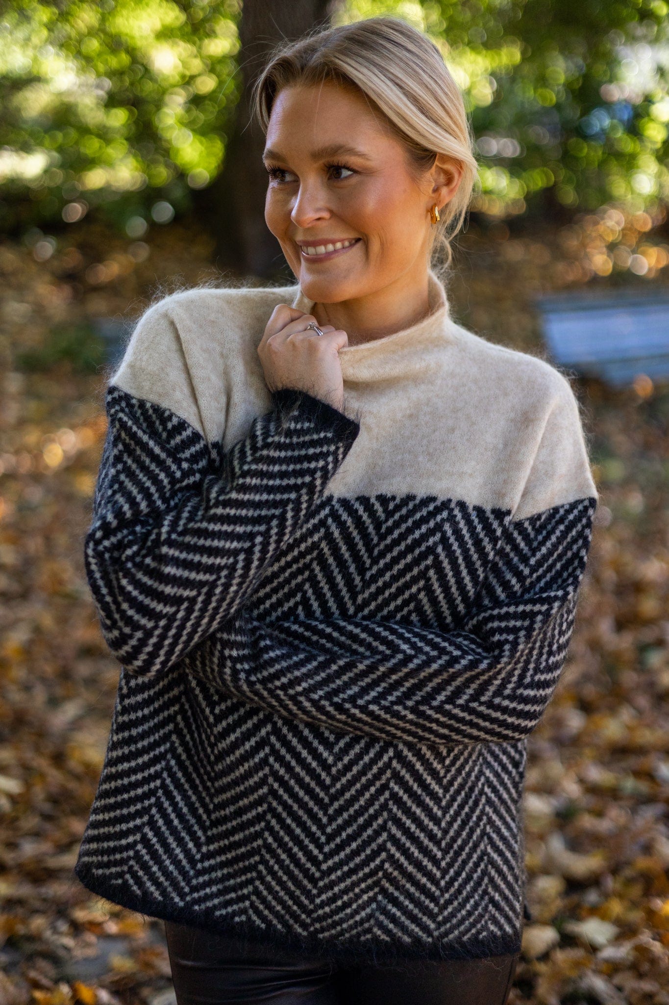Mia  - Knitted Jumper