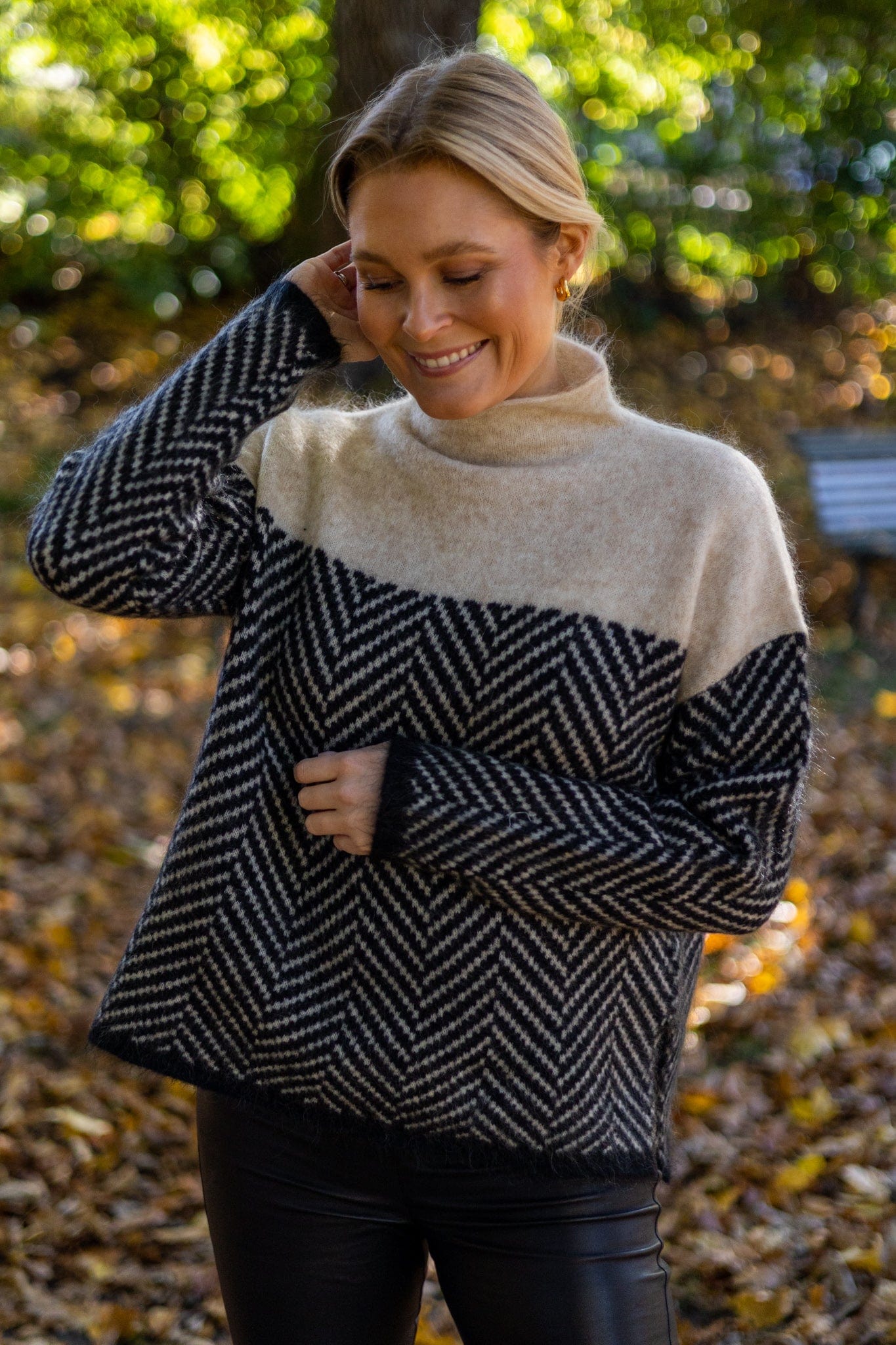 Mia  - Knitted Jumper