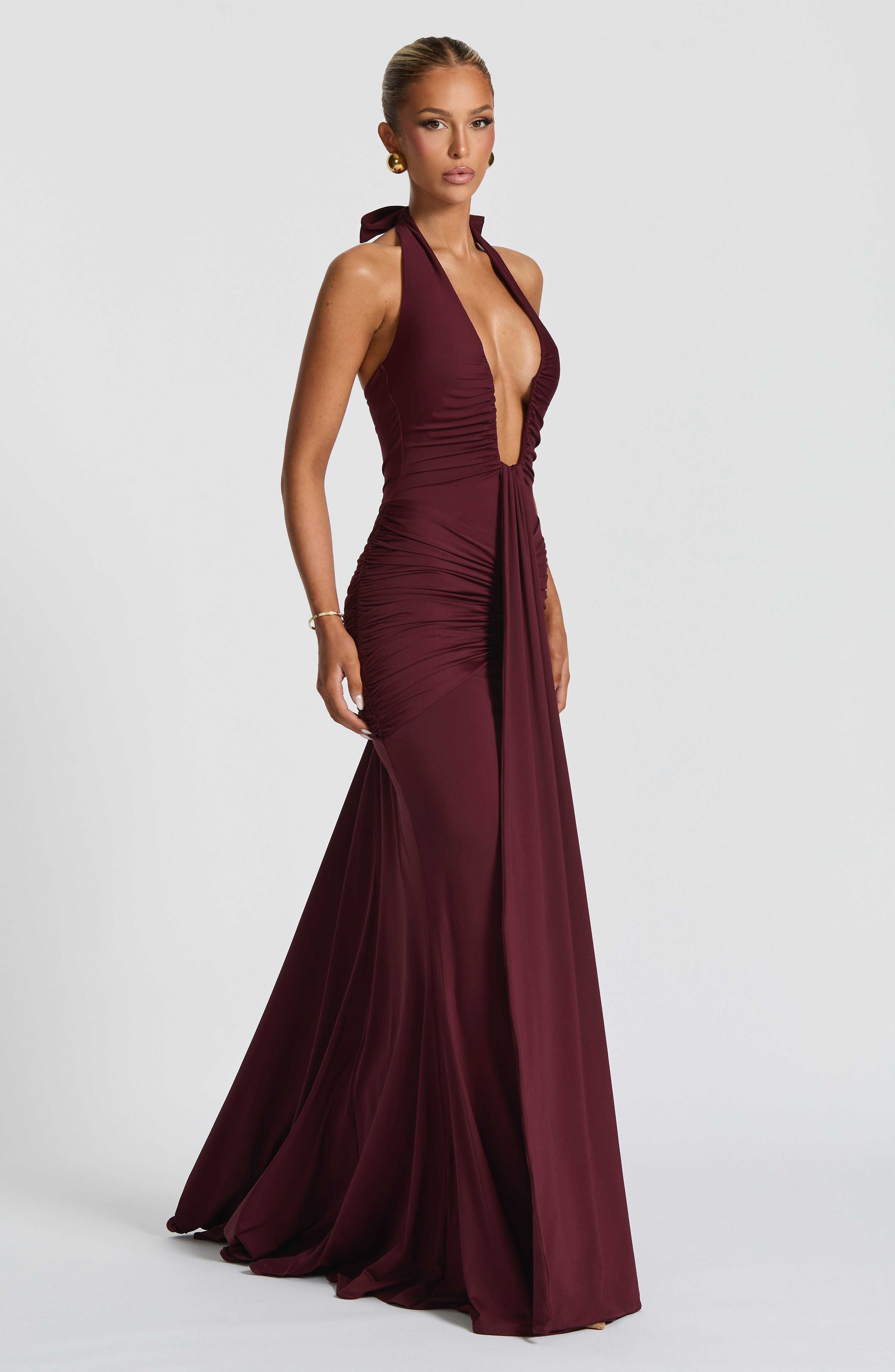 Ilenia – Deep Plunge Halter Gown